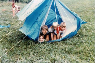 1985 tent boys